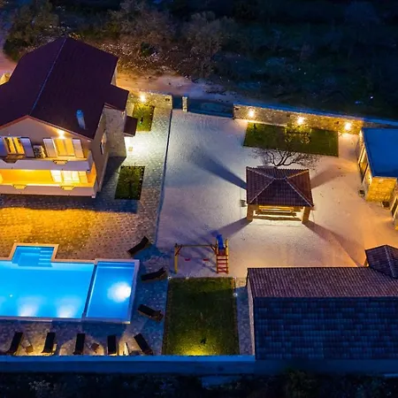 Poolincluded Villa Escape Perusic Benkovacki
