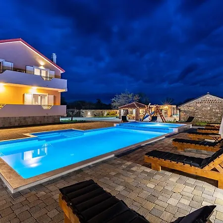 Poolincluded Villa Escape Tatil Evi *