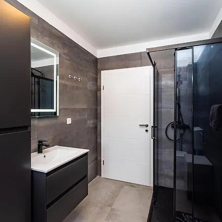 Poolincluded Villa Escape *