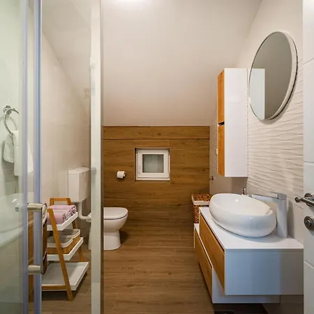 Tatil Evi Poolincluded Villa Escape Perusic Benkovacki
