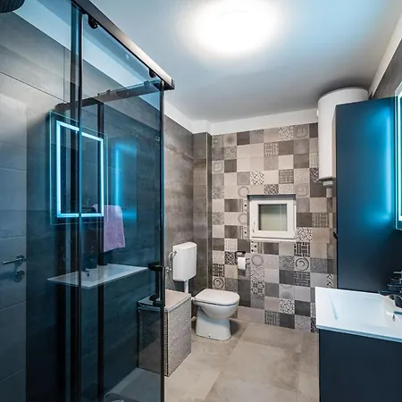 Tatil Evi Poolincluded Villa Escape